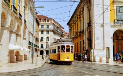 U.S Expats Living in Portugal: Investments Considerations